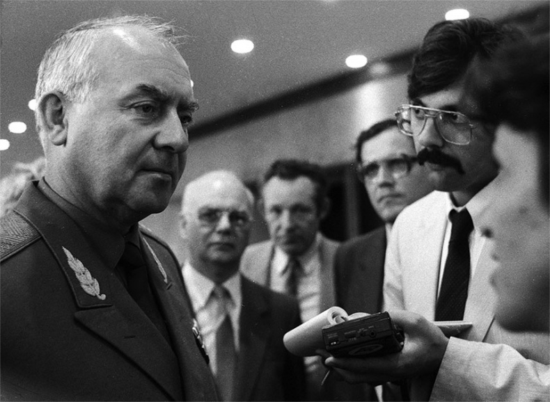 Иллюстрация к книге — Армейские байки. Как я отдавал Священный долг в Советской армии [i_058.jpg]