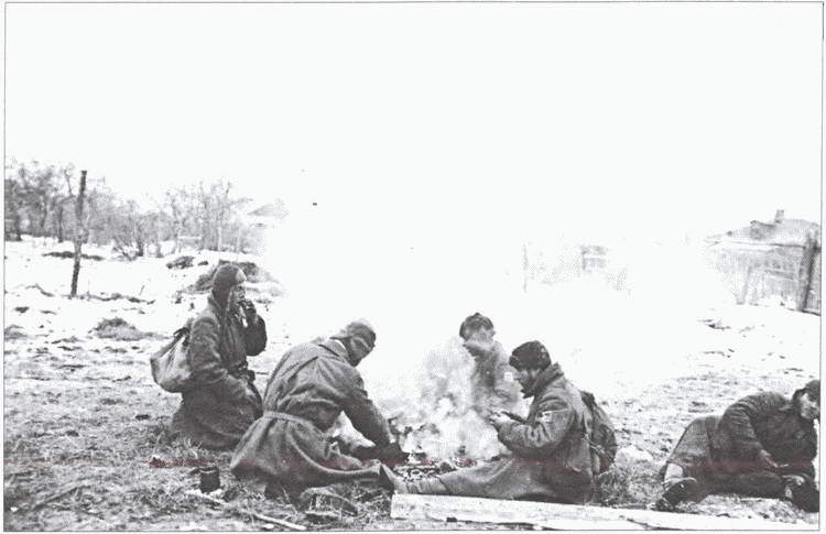 Иллюстрация к книге — Власов как "монумент предательству" [i_012.jpg]