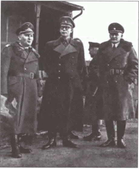 Иллюстрация к книге — Иуды в погонах [i_010.jpg]