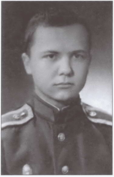 Иллюстрация к книге — Иуды в погонах [i_026.jpg]