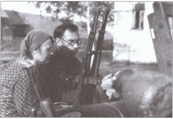 Иллюстрация к книге — Предатели и палачи [i_010.jpg]