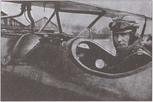 Иллюстрация к книге — Асы против асов. В борьбе за небесное господство. 1941–1945 [i_011.jpg]