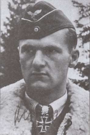 Иллюстрация к книге — Асы против асов. В борьбе за небесное господство. 1941–1945 [i_014.jpg]