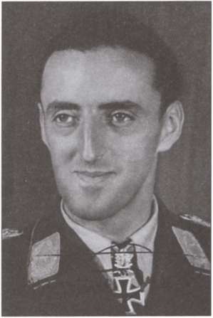 Иллюстрация к книге — Асы против асов. В борьбе за небесное господство. 1941–1945 [i_024.jpg]