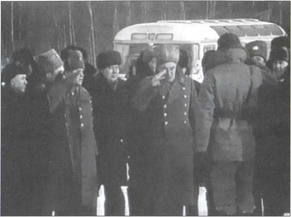 Иллюстрация к книге — Генерал Маргелов [i_027.jpg]