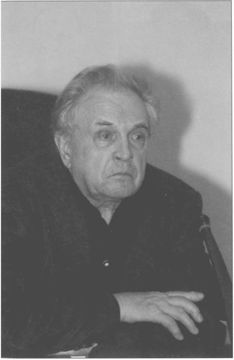 Иллюстрация к книге — Защитники Русского неба. От Нестерова до Гагарина [i_033.jpg]