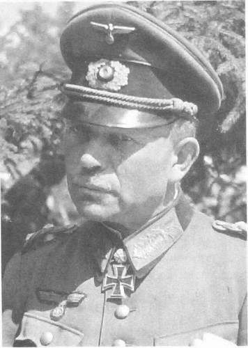 Иллюстрация к книге — 14-я танковая дивизия. 1940-1945 [i_021.jpg]