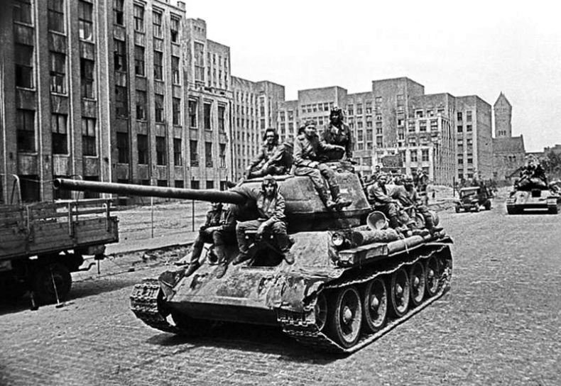 Иллюстрация к книге — Операция «Багратион». «Сталинский блицкриг» в Белоруссии [_421.jpg]