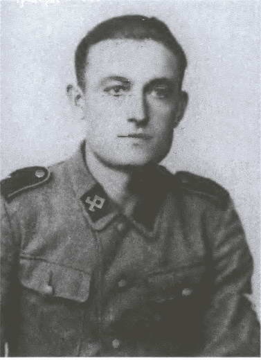 Иллюстрация к книге — «Советские немцы» и другие фольксдойче в войсках СС [i_025.jpg]