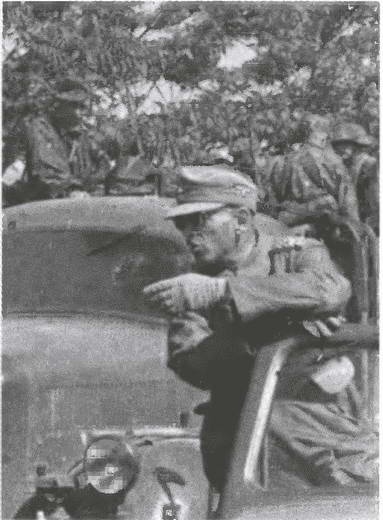 Иллюстрация к книге — «Советские немцы» и другие фольксдойче в войсках СС [i_026.jpg]