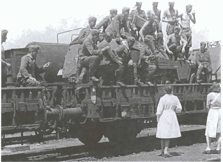 Иллюстрация к книге — «Советские немцы» и другие фольксдойче в войсках СС [i_077.jpg]