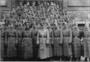 Иллюстрация к книге — 10-я танковая дивизия СС "Фрундсберг" [p094.jpg]