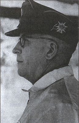 Иллюстрация к книге — 38-я гренадерская дивизия СС «Нибелунги» [i_013.jpg]