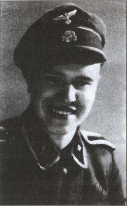 Иллюстрация к книге — 38-я гренадерская дивизия СС «Нибелунги» [i_035.jpg]