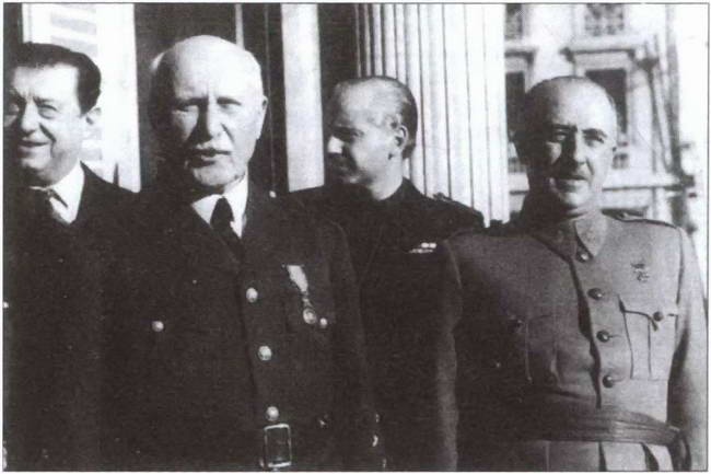 Иллюстрация к книге — Кто помогал Гитлеру? Европа в войне против Советского Союза [i_030.jpg]