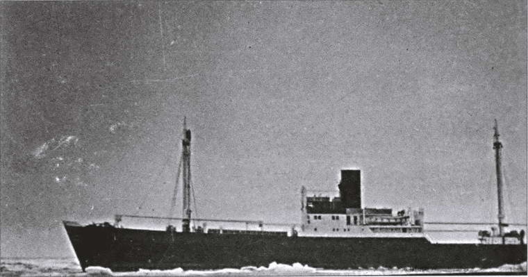 Иллюстрация к книге — Секреты Российского флота. Из архивов ФСБ [i_040.jpg]