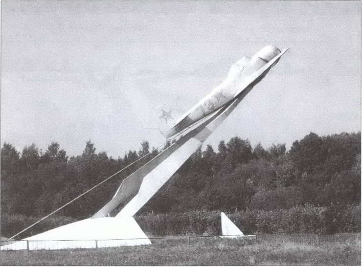 Иллюстрация к книге — Забытые герои войны [i_030.jpg]