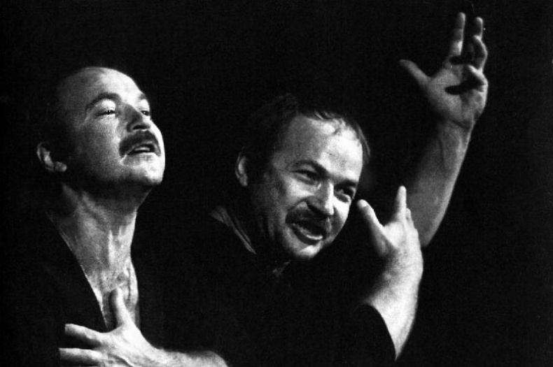 Иллюстрация к книге — Театр абсурда. Во что превратили Россию [i_028.jpg]