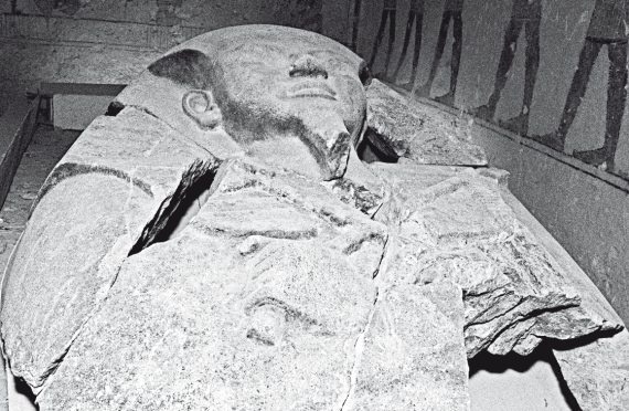 Иллюстрация к книге — Первое чудо света. Как и для чего были построены египетские пирамиды [i_012.jpg]