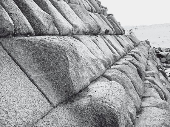 Иллюстрация к книге — Первое чудо света. Как и для чего были построены египетские пирамиды [i_094.jpg]