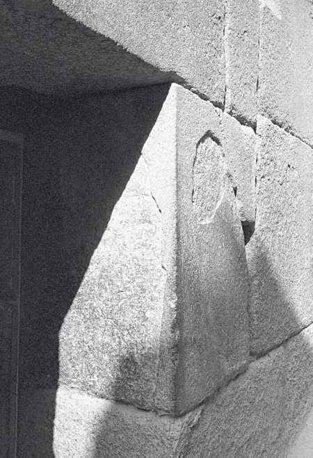 Иллюстрация к книге — Первое чудо света. Как и для чего были построены египетские пирамиды [i_143.jpg]