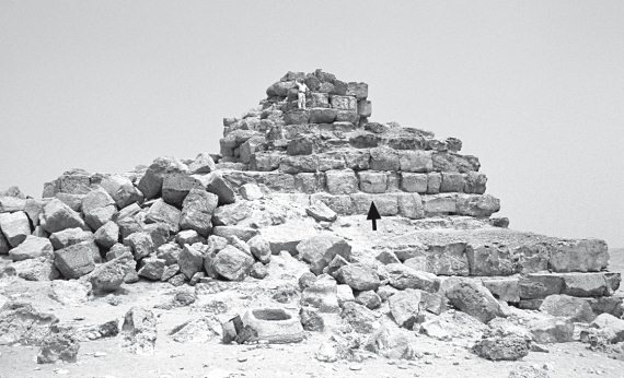 Иллюстрация к книге — Первое чудо света. Как и для чего были построены египетские пирамиды [i_163.jpg]