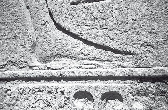 Иллюстрация к книге — Первое чудо света. Как и для чего были построены египетские пирамиды [i_175.jpg]