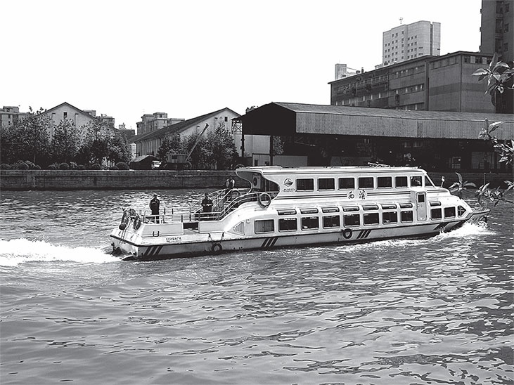 Иллюстрация к книге — Китайская империя. От Сына Неба до Мао Цзэдуна [i_078.jpg]