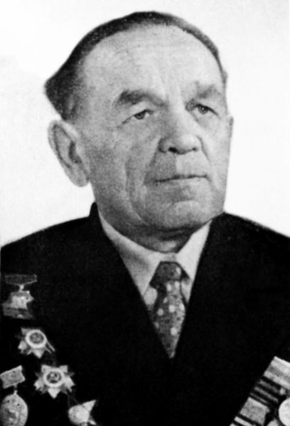 Иллюстрация к книге — СМЕРШ в тылу врага. Зафронтовая работа военной контрразведки [i_003.jpg]