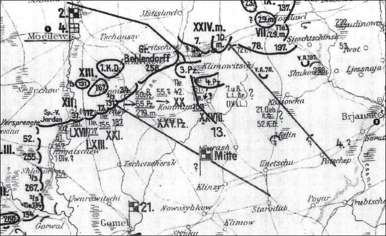 Иллюстрация к книге — Крах плана "Барбаросса". Противостояние под Смоленском. Том 1 [i_068.jpg]