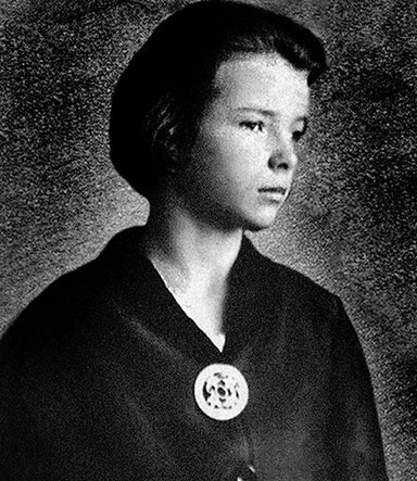 Иллюстрация к книге — Зубы дракона. Мои 30-е годы [i_024.jpg]