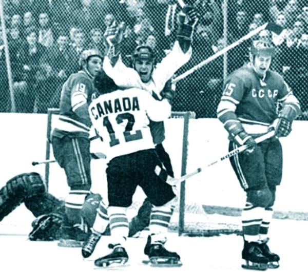 Иллюстрация к книге — Владислав Третьяк. Легенда №20 [Autogen_eBook_id15.jpg]