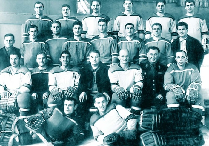 Иллюстрация к книге — Владислав Третьяк. Легенда №20 [Autogen_eBook_id53.jpg]