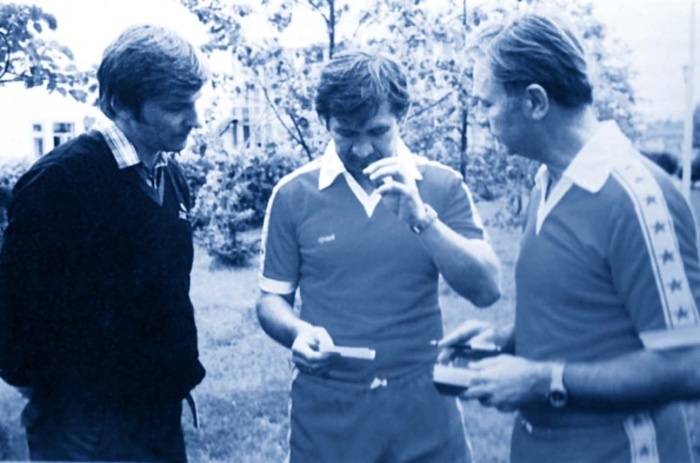 Иллюстрация к книге — Анатолий Тарасов. Битва железных тренеров [Autogen_eBook_id58.jpg]