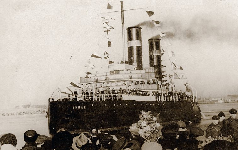 Иллюстрация к книге — Отечественные морские ледоколы. От "Ермака" до "50 лет победы" [i_007.jpg]