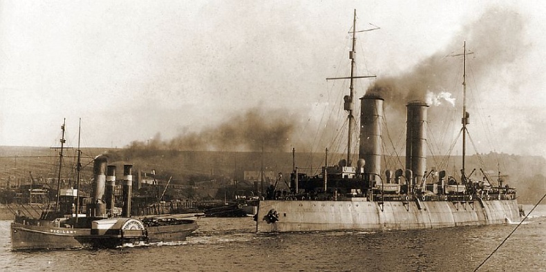 Иллюстрация к книге — Отечественные морские ледоколы. От "Ермака" до "50 лет победы" [i_011.jpg]