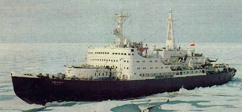 Иллюстрация к книге — Отечественные морские ледоколы. От "Ермака" до "50 лет победы" [i_022.jpg]