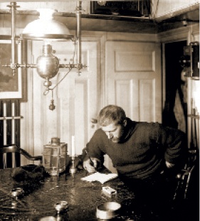 Иллюстрация к книге — В поисках Земли Санникова. Полярные экспедиции Толля и Колчака [i_015.jpg]