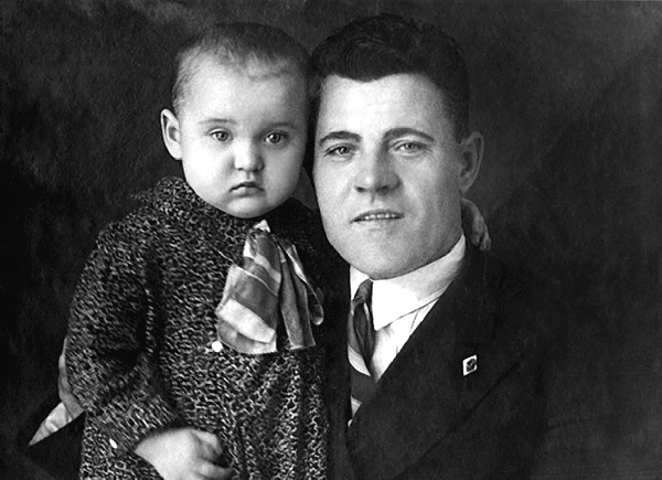 Иллюстрация к книге — Людмила Гурченко. Я - Актриса! [i_005.jpg]