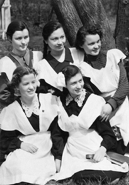 Иллюстрация к книге — Людмила Гурченко. Я - Актриса! [i_017.jpg]