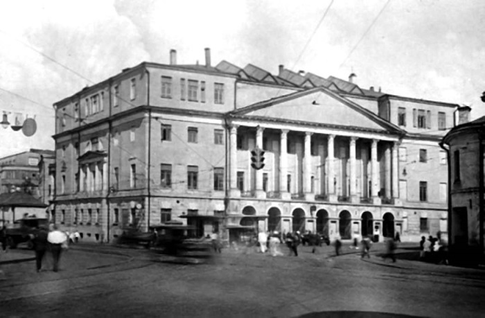 Иллюстрация к книге — Сергей Круглов. Два десятилетия в руководстве органов госбезопасности и внутренних дел СССР [i_014.jpg]