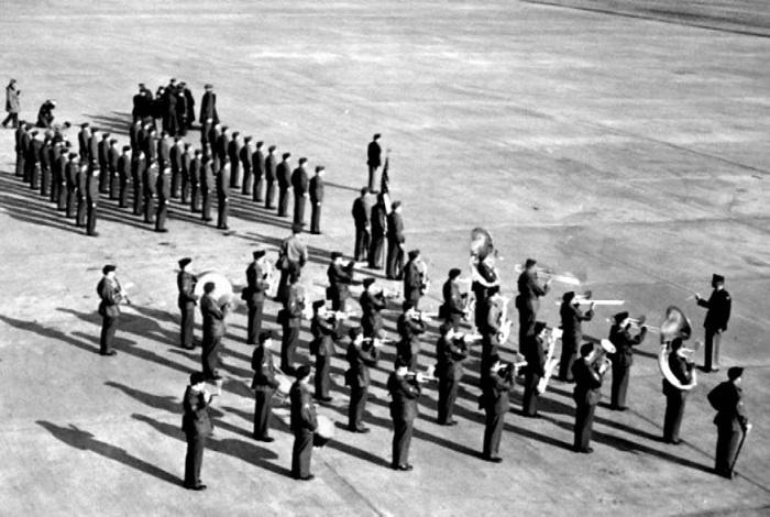 Иллюстрация к книге — Сергей Круглов. Два десятилетия в руководстве органов госбезопасности и внутренних дел СССР [i_029.jpg]