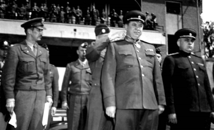 Иллюстрация к книге — Сергей Круглов. Два десятилетия в руководстве органов госбезопасности и внутренних дел СССР [i_038.jpg]