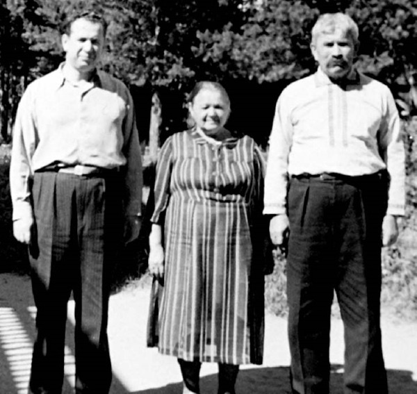 Иллюстрация к книге — Сергей Круглов. Два десятилетия в руководстве органов госбезопасности и внутренних дел СССР [i_074.jpg]