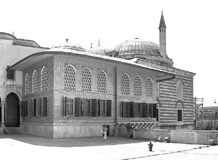 Иллюстрация к книге — Наложницы. Тайная жизнь восточного гарема [i_041.jpg]