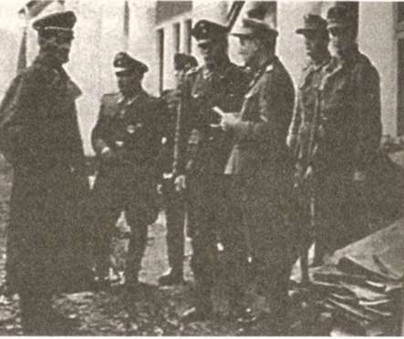 Иллюстрация к книге — "Штрафники" СС. Зондеркоманда "Дирлевангер" [i_033.jpg]