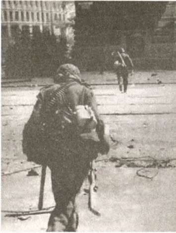 Иллюстрация к книге — "Штрафники" СС. Зондеркоманда "Дирлевангер" [i_065.jpg]