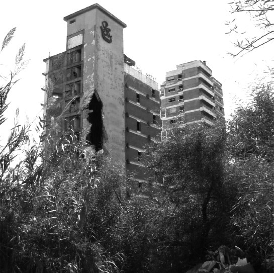 Иллюстрация к книге — Земля без людей [i_007.jpg]