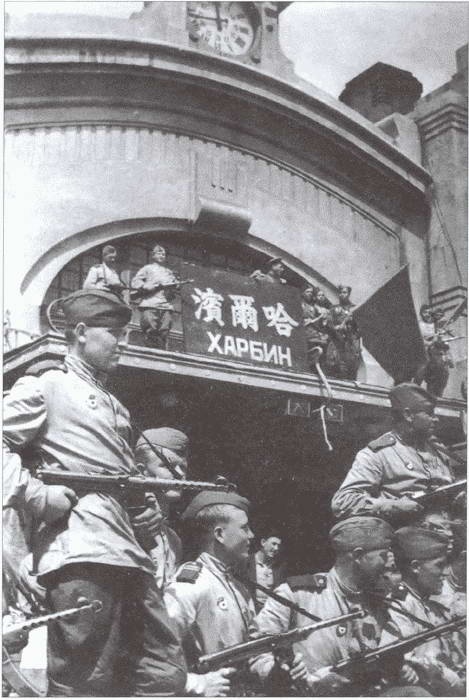 Иллюстрация к книге — Японский козырь Сталина. От Цусимы до Хиросимы [i_034.jpg]