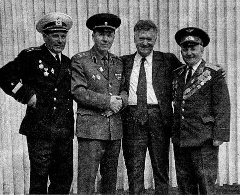 Иллюстрация к книге — Ржевская мясорубка. Время отваги. Задача - выжить! [i_005.jpg]